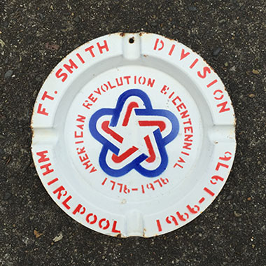 011715_bicentennial_ashtray.jpg